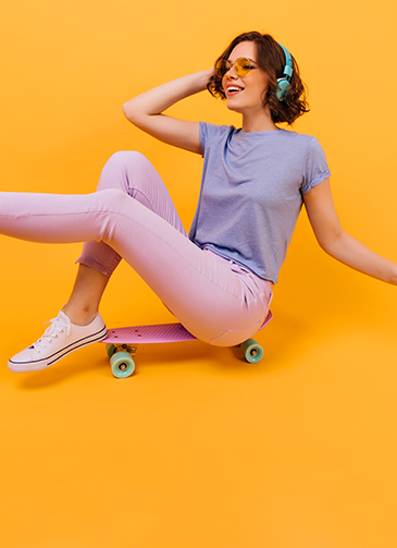 yellow-sk8.webp